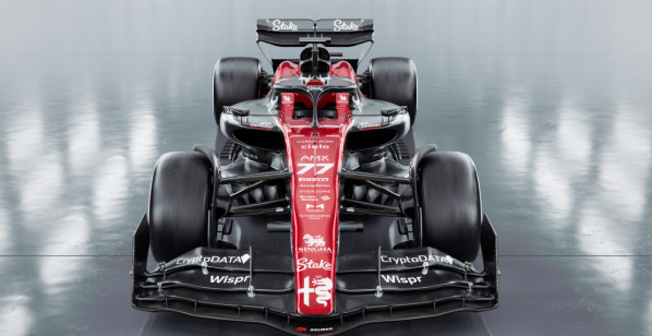 F1: Alfa Romeo zaprezentowała nowy bolid (Wideo)