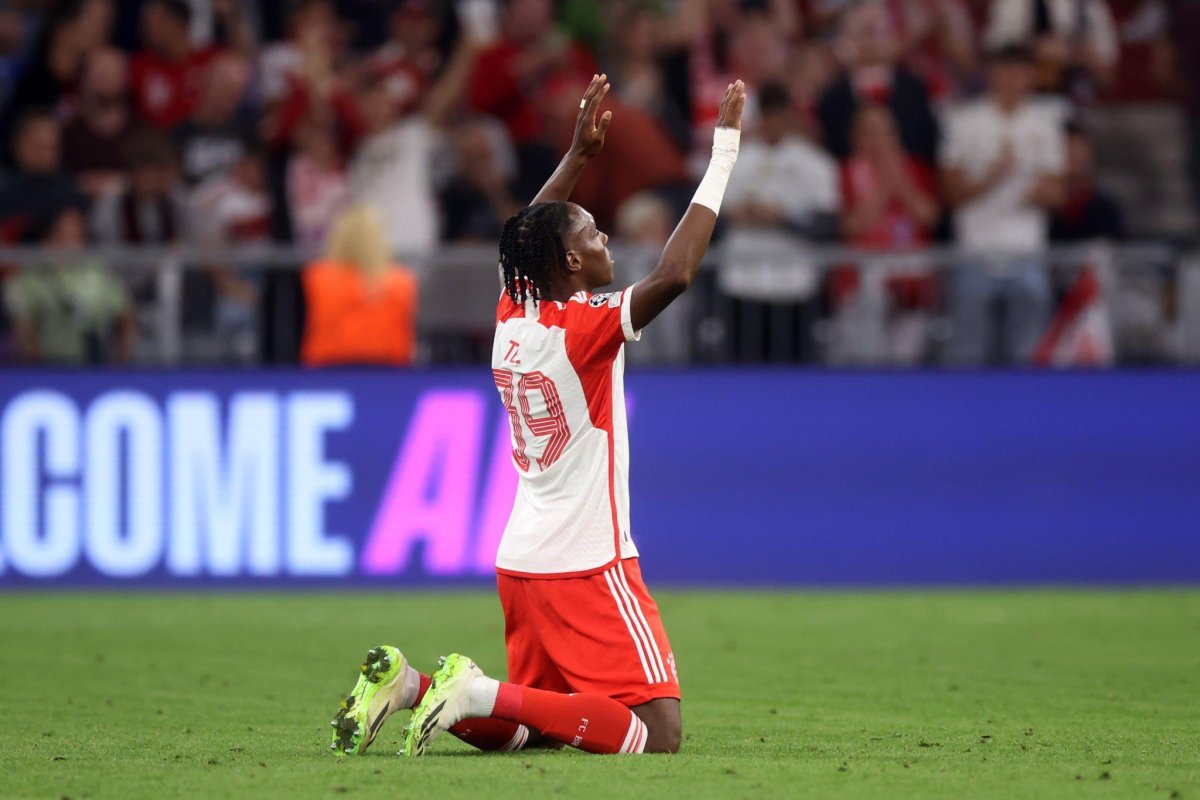 Liga Mistrzów: Bayern pokonuje Manchester po szalonym spotkaniu