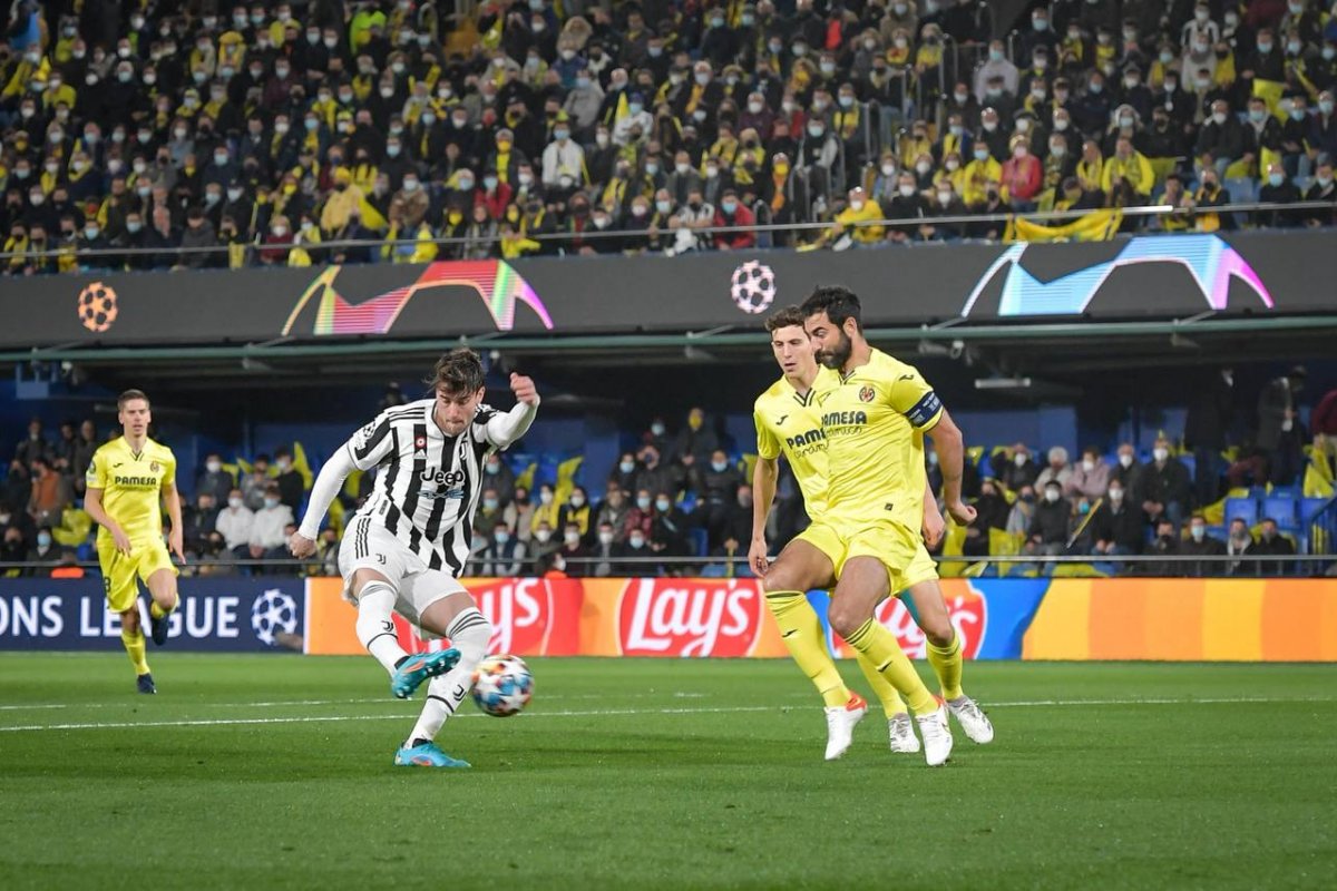 LM: Debiut Vlahovicia... i szybki gol! (Wideo)