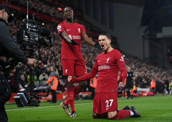 Co za demolka! Liverpool pokonuje Manchester United