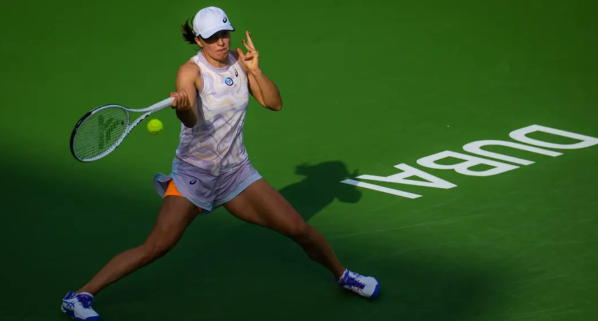 Turniej WTA w Dubaju - Świątek przegrała w finale