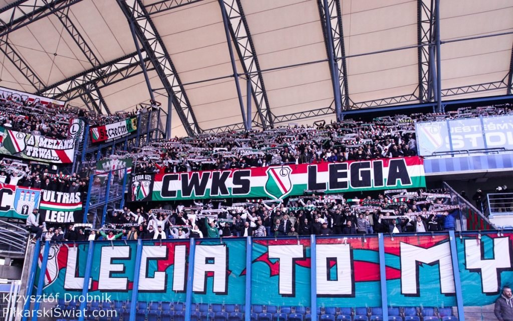 Głośno o sektorówce Legii Warszawa. Powieszono Putina