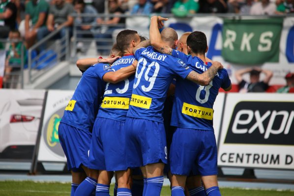 PKO Ekstraklasa: Piękne bramki i podział punktów Radomiaka z Miedzią (Wideo)