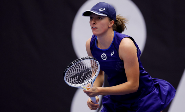 WTA w Ostrawie: Świątek zagra w finale