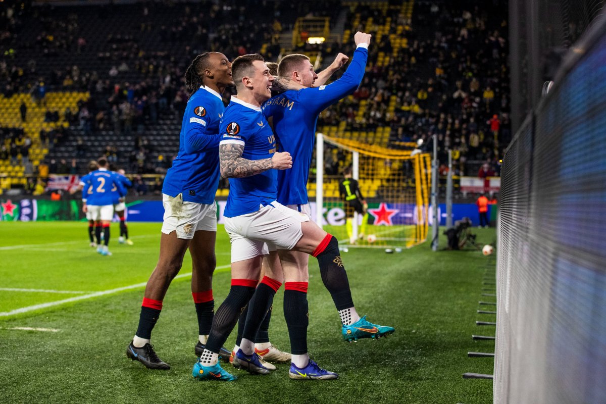Liga Europy: Rangersi sprawiają sensację! Borussia na kolanach