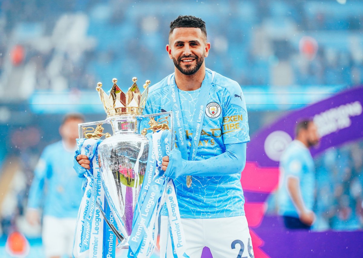 Oficjalnie: Mahrez pożegnał się z Manchesterem City