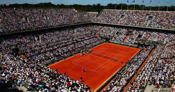 French Open: Linette zagra jako pierwsza. Trudny start Polki