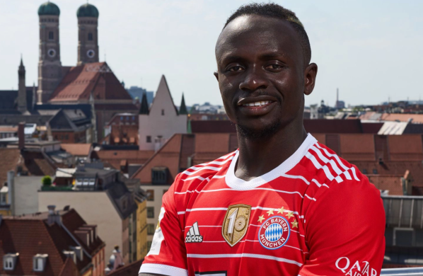Salihamidzić o Mane: Wciąż potrzebuje czasu