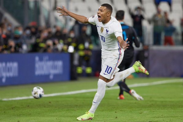 Kiedy Mbappe ogłosi, co dalej? Le Parisien podaje termin
