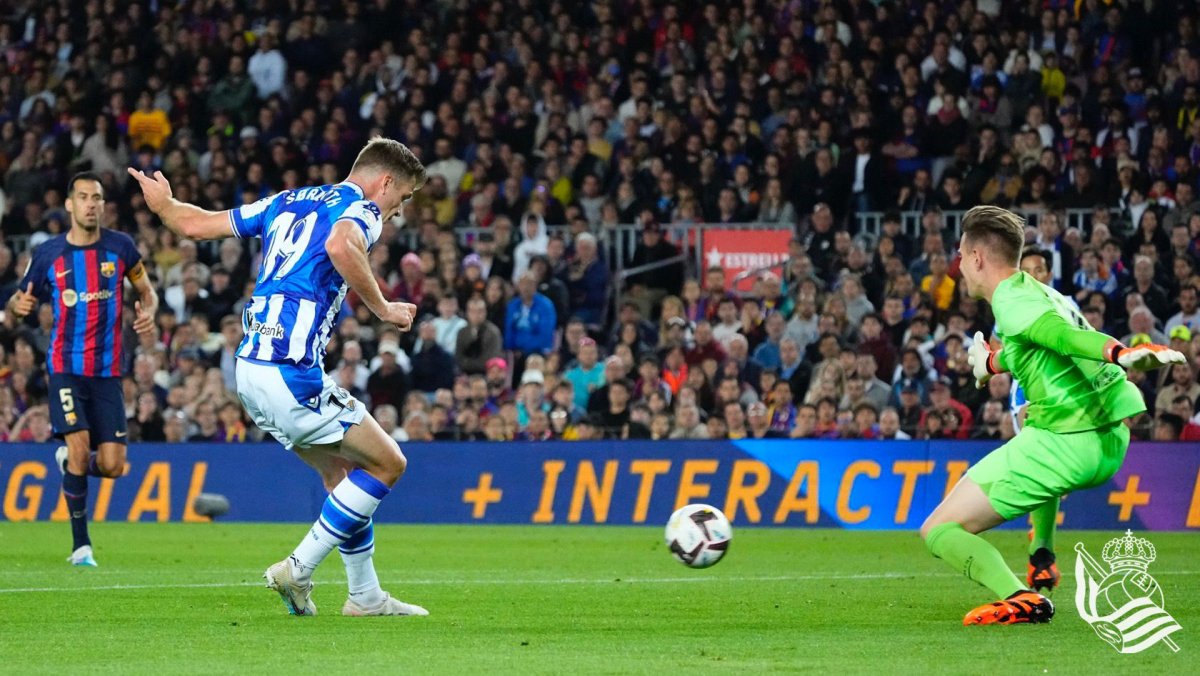 La Liga: Porażka Barcelony u siebie, gol Lewandowskiego