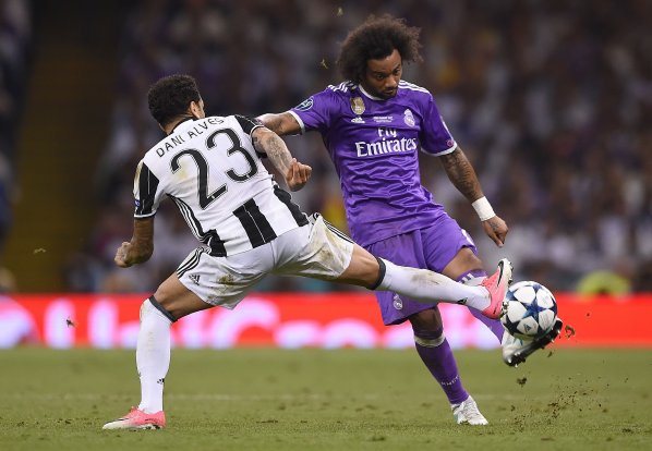 Marcelo i Dani Alves zagrają w jednym klubie? To możliwe