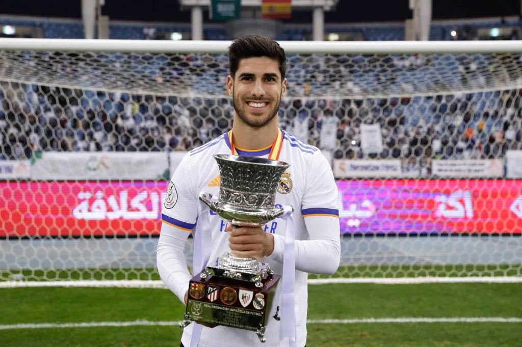 Włoskie kluby włączają się do walki o Asensio