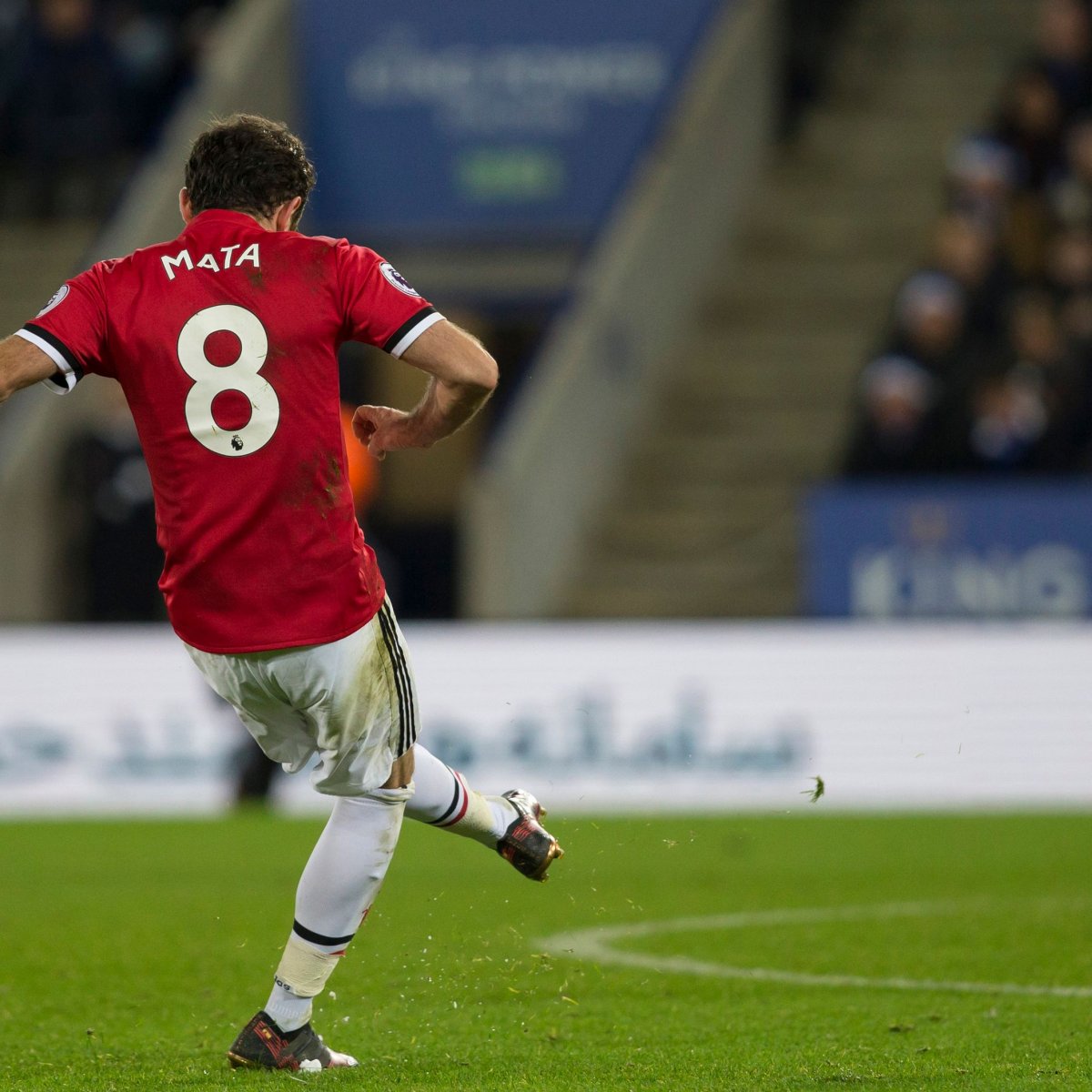 Juan Mata na celowniku klubów z Ligue 1
