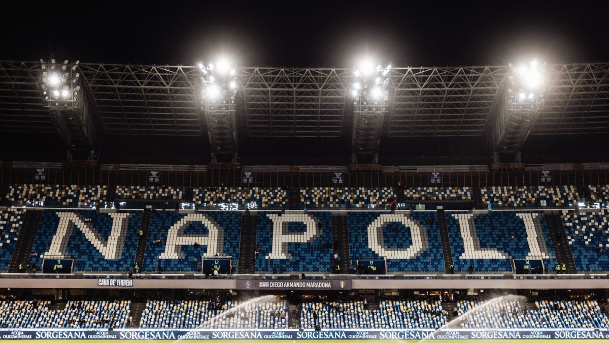 Serie A: Kapitalna pogoń Napoli, remis w hicie kolejki