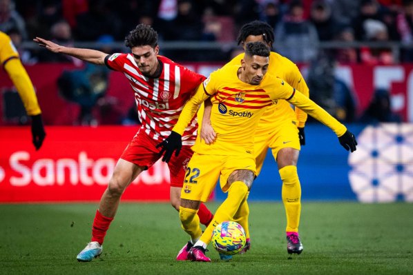 La Liga: Barcelona skromnie pokonuje Gironę (wideo)