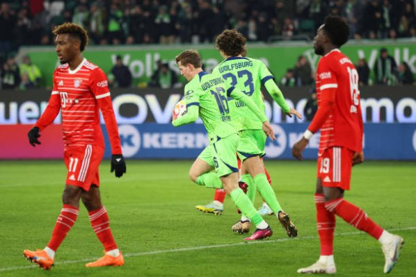 Jakub Kamiński z debiutanckim trafieniem w Bundeslidze! Bayern pokonał Wolfsburg.
