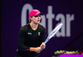 Kolejny popis Świątek w Katarze. Azarenka bez większych szans