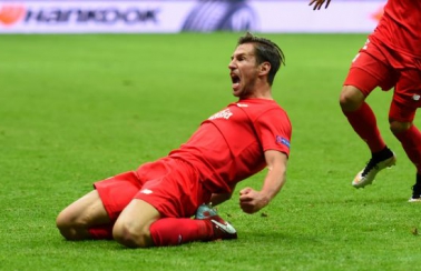 Analiza sportkania : Sevilla - Molde