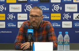 Marek Papszun ma pretensje do swoich piłkarzy po porażce z Radomiakiem. "Dziecinne błędy"