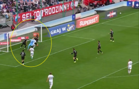 Fatalna pomyłka bramkarza Cracovii! "Jak junior" [WIDEO]