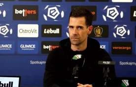 Trener Legii Warszawa przeprosił kibiców za porażkę z Piastem Gliwice