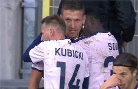 Udana pogoń Górnika Zabrze w meczu z Koroną Kielce. Dwie interwencje sędziów VAR [WIDEO]
