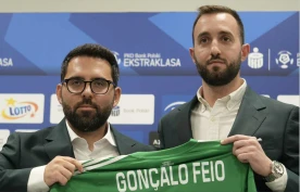 Oficjalnie! Radomiak Radom zaprezentował nowego trenera. "Bardzo dobrze zna polskie realia"