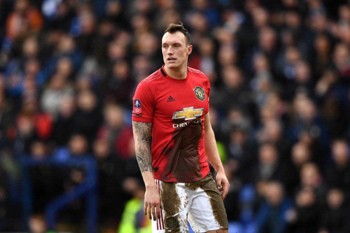Środkowy obrońca skreślony przez Manchester United szykuje się do odejścia 