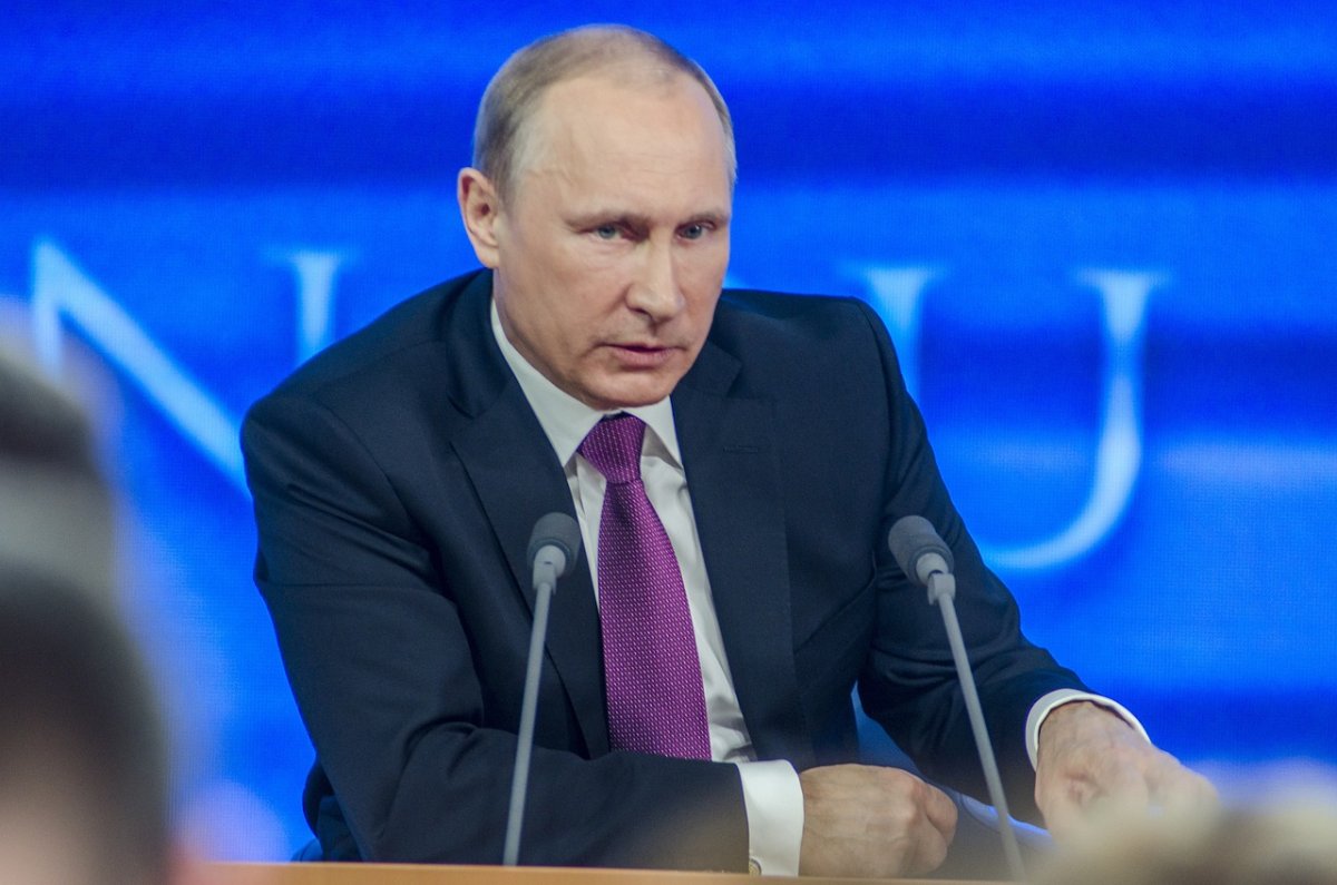 Putin oskarża MKOl o... dyskryminację etniczną. Jest odpowiedź