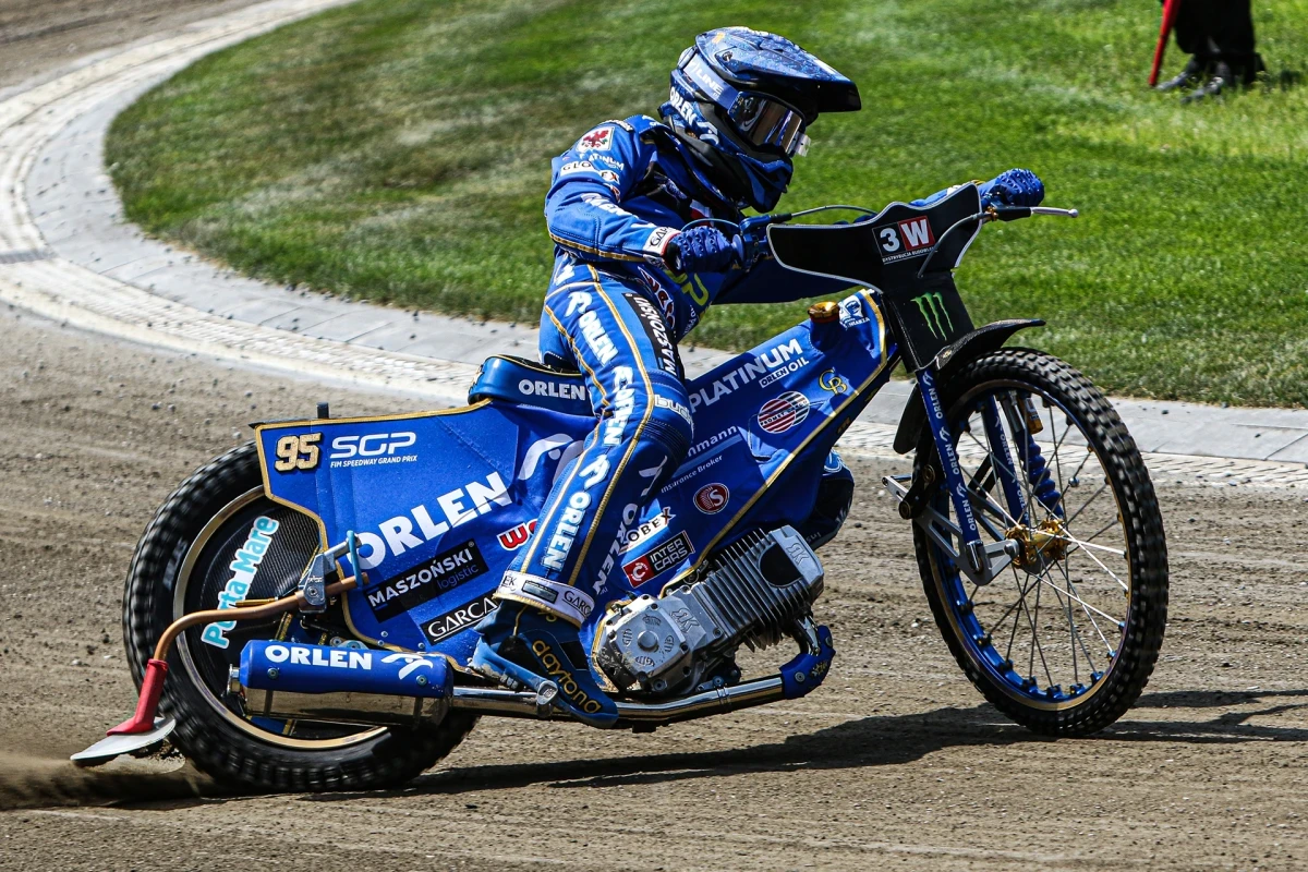 Bartosz Zmarzlik zgodził się jechać za "drobne". Stal Gorzów ujawnia szczegóły negocjacji przed Memoriałem Jancarza