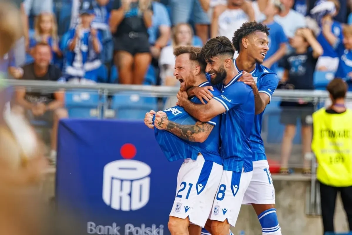 Lech Poznań - Widzew skrót meczu. Najciekawsze akcje i gole (31.08.2025)