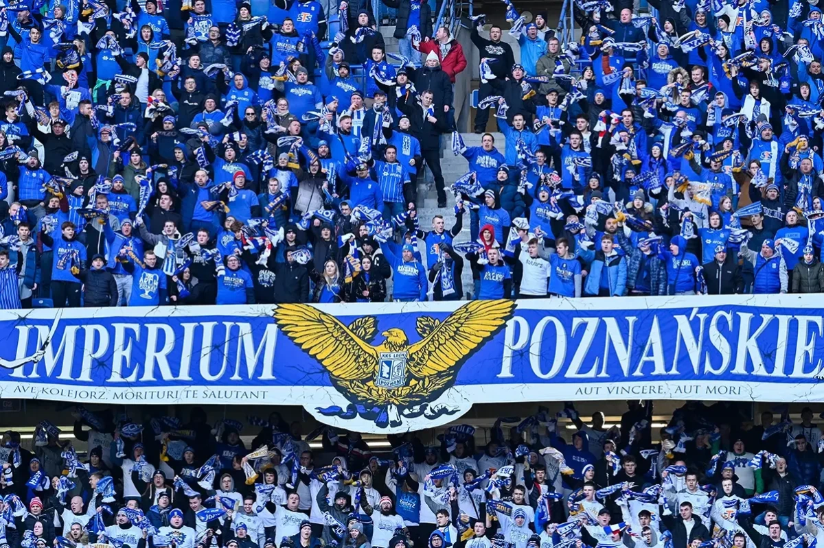 Lech Poznań - Pogoń Szczecin gdzie obejrzeć mecz? Transmisja TV i online (19.10.2025)