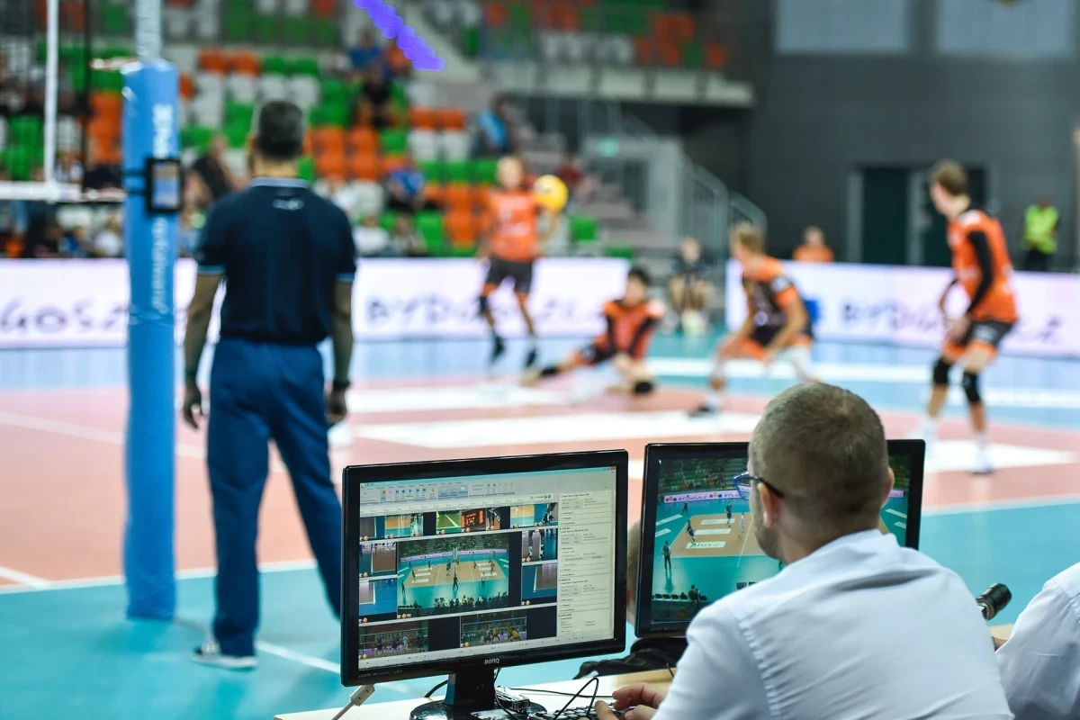 PlusLiga. Jastrzębski Węgiel - Ślepsk Suwałki gdzie oglądać? Transmisja online, stream za darmo (26.10.2025)