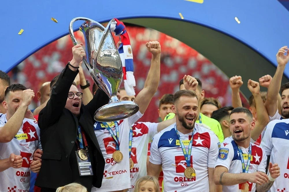 Pogoń Siedlce - Wisła Kraków typy bukmacherskie i prognozy na mecz i statystyki (23.11.2025)