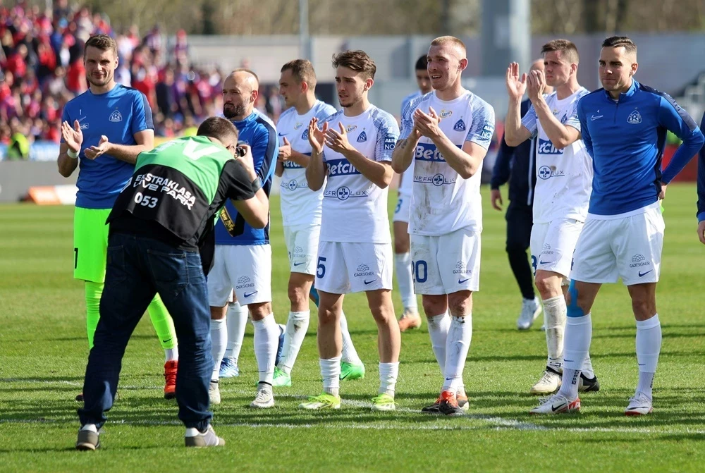 Ruch Chorzów - ŁKS Łódź transmisja na żywo. Gdzie oglądać mecz? (14.09.2025)