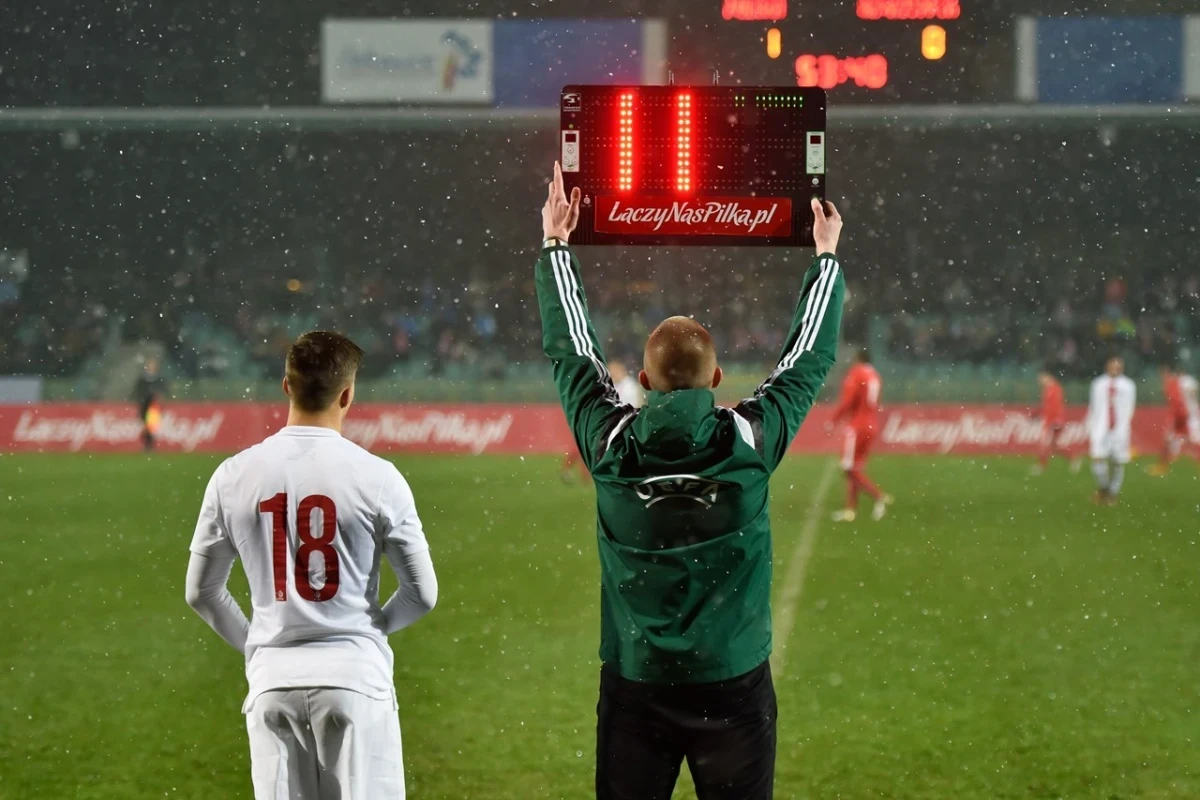 Kto będzie sędzią spotkania Legia Warszawa - AEK Larnaka? (14.08.2025)