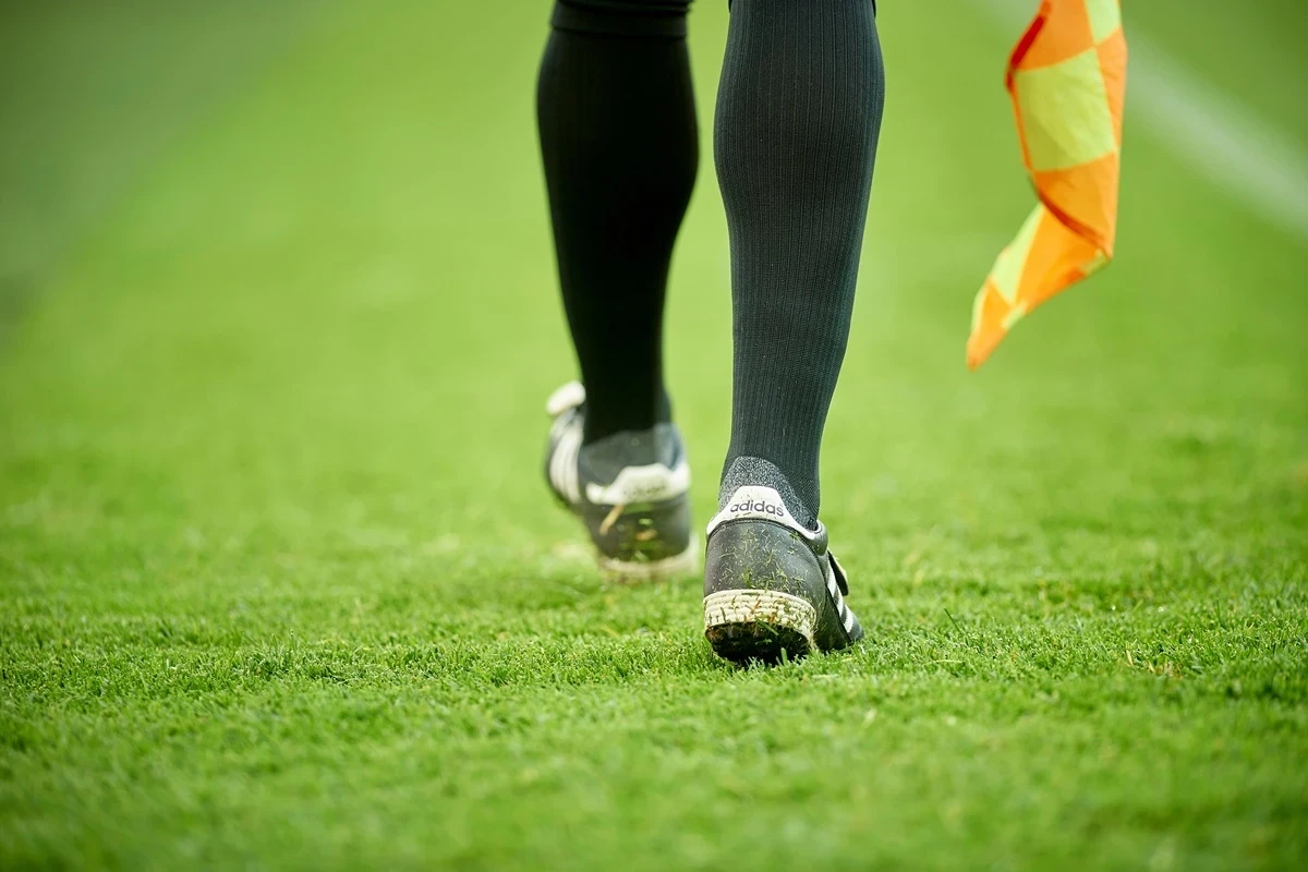 Kto sędzią spotkania Newcastle - Liverpool FC? Obsada sędziowska (25.08.2025)
