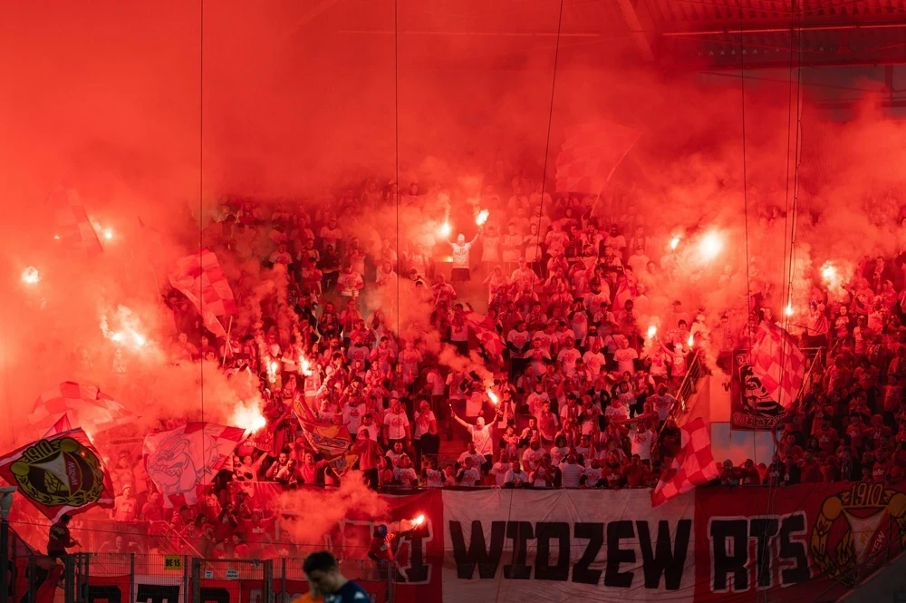 Widzew - Zagłębie Lubin typy, kursy bukmacherskie i analiza meczu (19.07.2025)