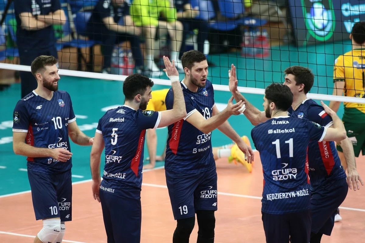 PlusLiga. ZAKSA Kędzierzyn-Koźle - Warta Zawiercie gdzie oglądać? Transmisja TV i Online (29.10.2025)