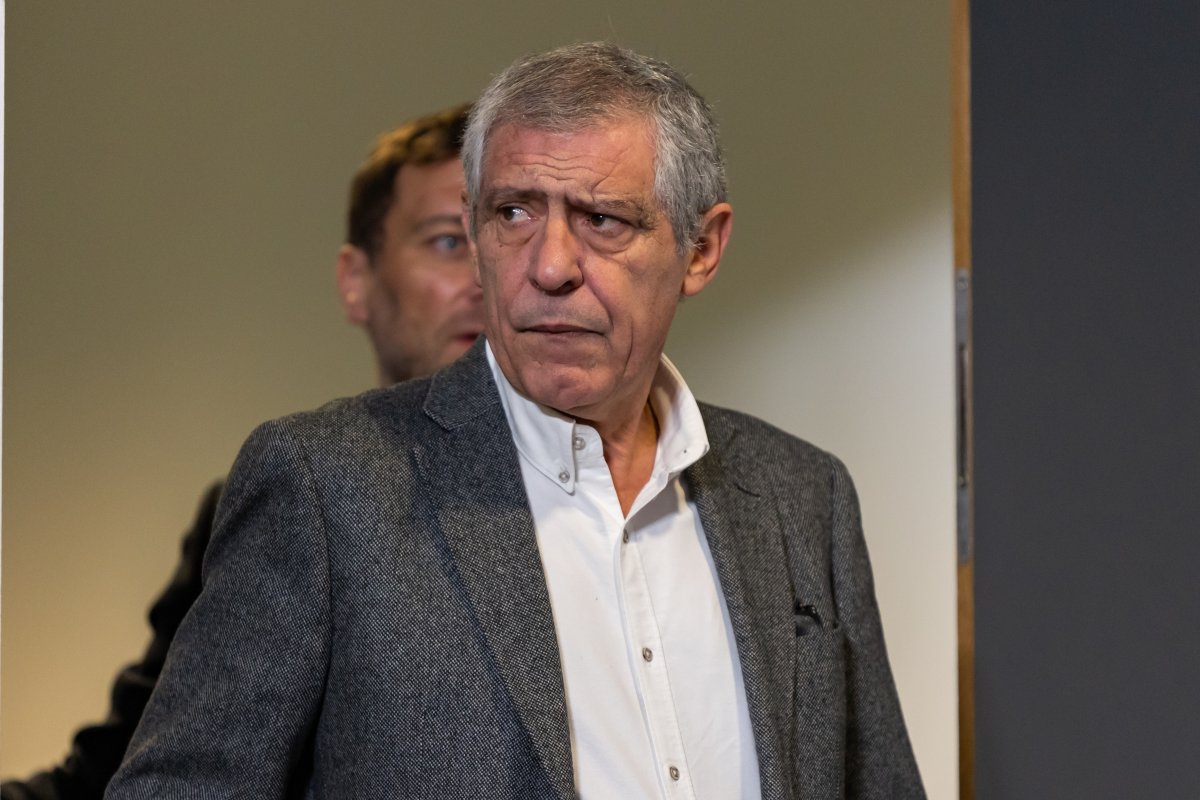 Już dzisiaj debiut Fernando Santosa. Jak szło poprzednikom?