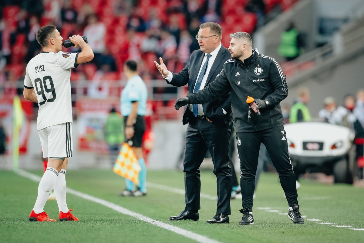 LE: Legia liderem w grupie po pierwszej kolejce!