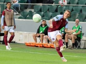 Liga Konferencji Europy: Dobry wynik dla Legii, Aston Villa pokonuje AZ