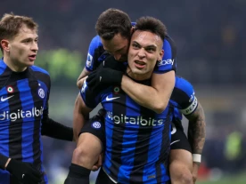 Liga Mistrzów: Napoli wygrywa rzutem na taśmę, szczęśliwy remis Interu 