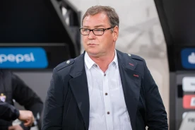 Oficjalnie: Jan Urban nowym selekcjonerem reprezentacji Polski. Misja mistrzostwa Świata 2026 rozpoczęta
