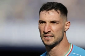 Napoli zatrzymuje swoją gwiazdę na dłużej